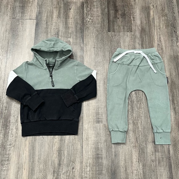 Little Bipsy Wreath Set - Picture 3 of 12